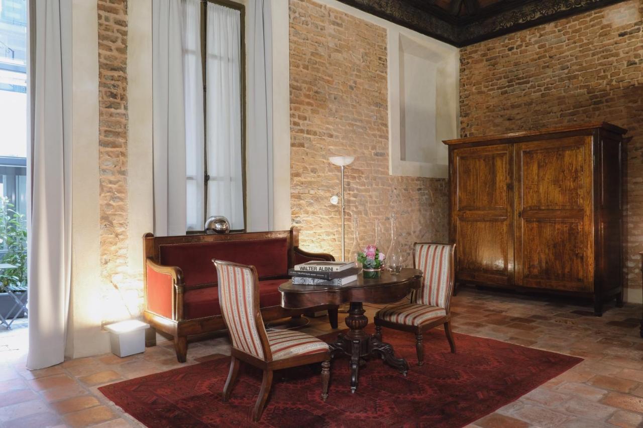 Foresteria Palazzo Guazzoni Zaccaria Cremona Exterior photo